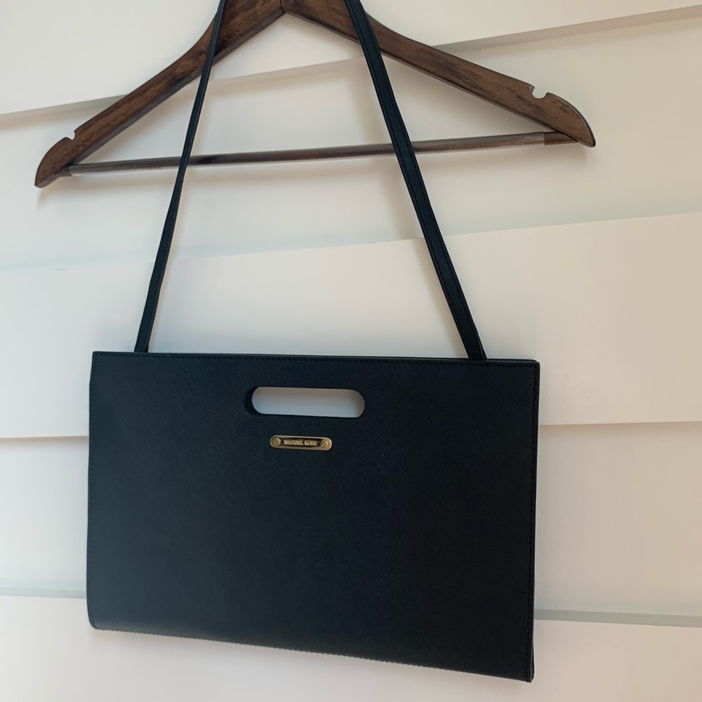 🆕 Michael Kors TILDA XL Envelope Clutch 🖤